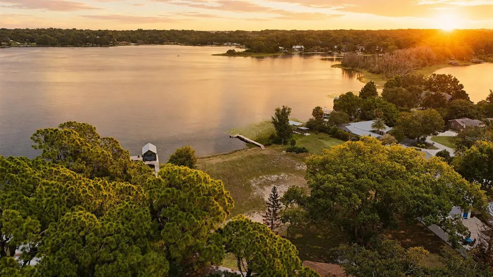 1810 PINEWAY COURT Mount Dora, FL 32757