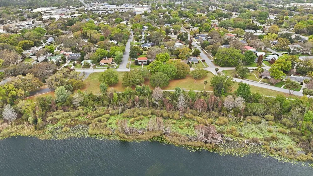 1810 PINEWAY COURT Mount Dora, FL 32757