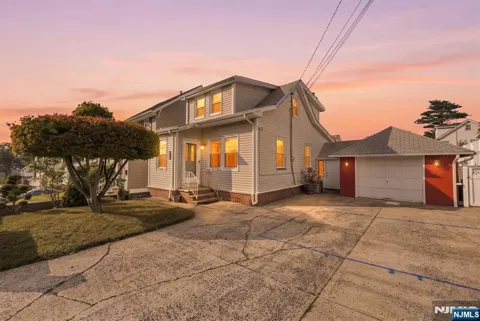 114 Melrose Avenue