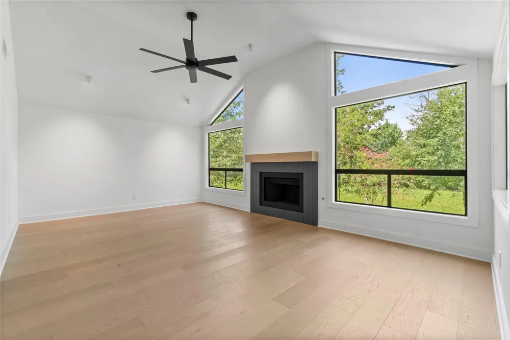 33 Split Rock Court The Woodlands, TX 77381