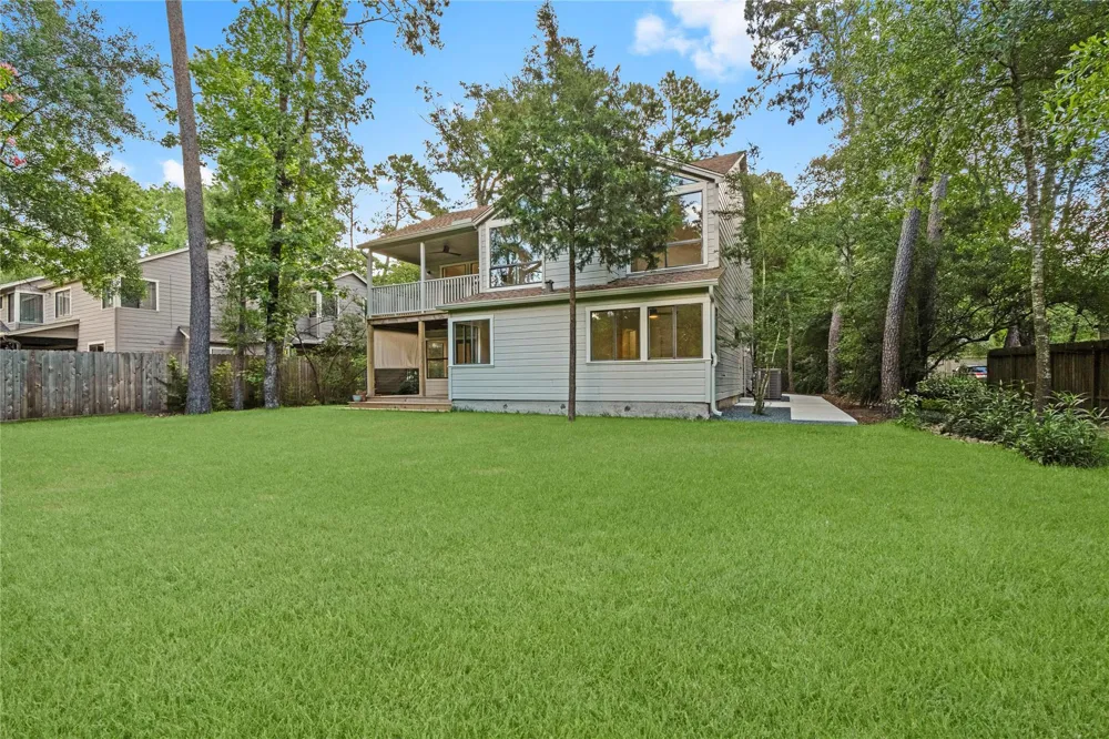 33 Split Rock Court The Woodlands, TX 77381