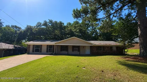 1009 Laurelwood Drive