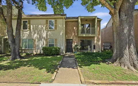9009 N Plaza Drive #137