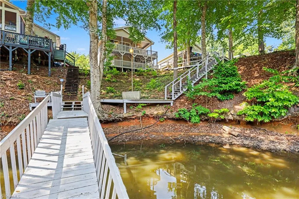1030 Riverview Road Lexington, NC 27292