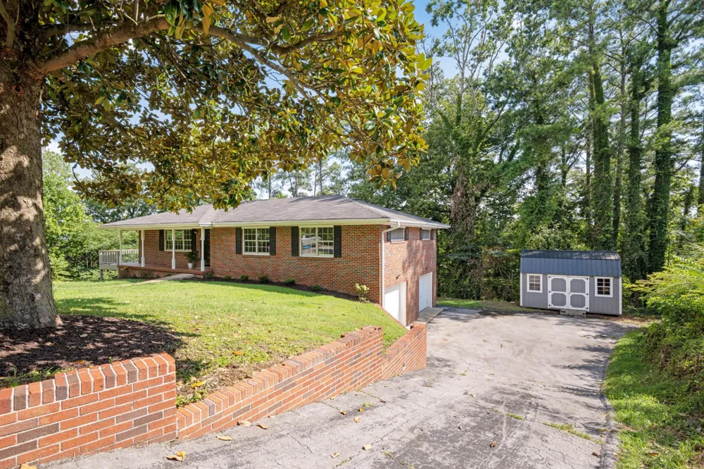 3412 Amber Avenue Chattanooga, TN 37412