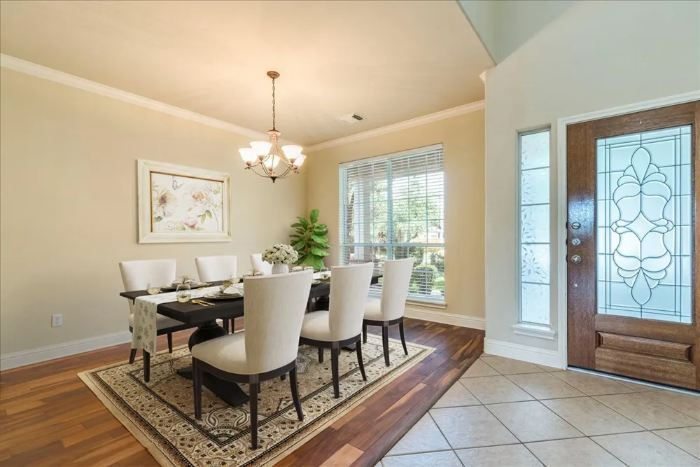 3831 Aqua Lane Round Rock, TX 78681