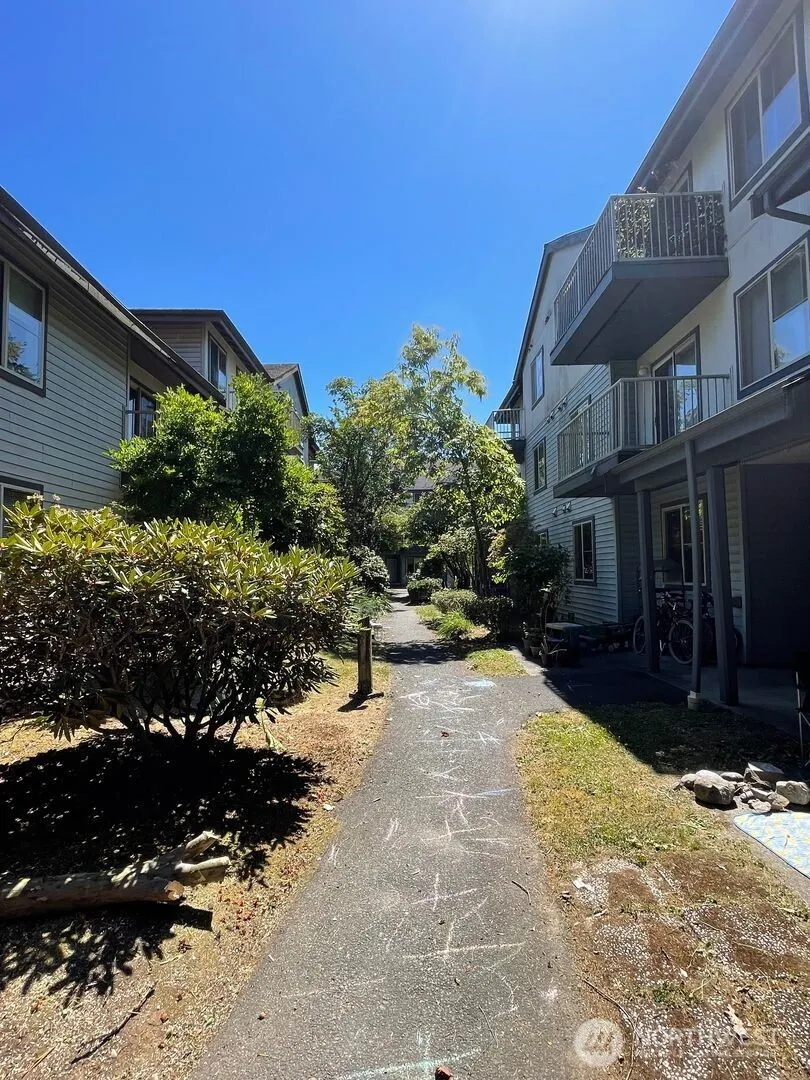 10114 Mountain Loop Highway #32/31 Granite Falls, WA 98252