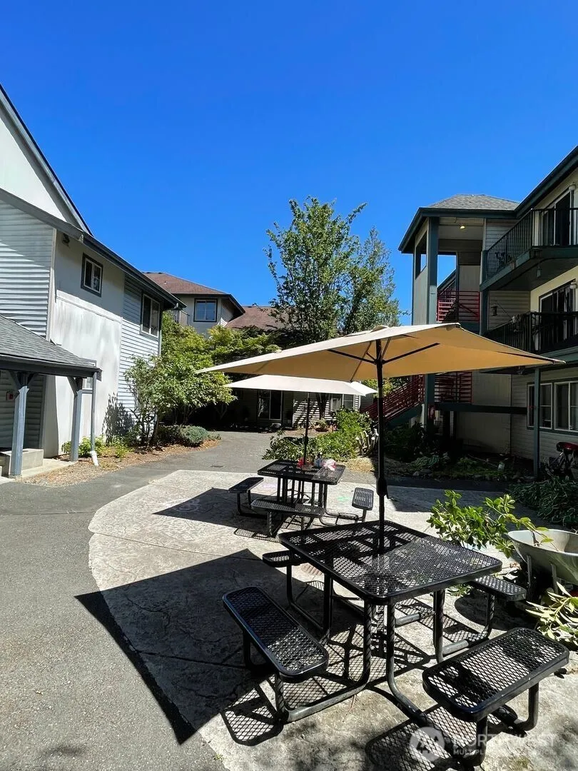 10114 Mountain Loop Highway #32/31 Granite Falls, WA 98252