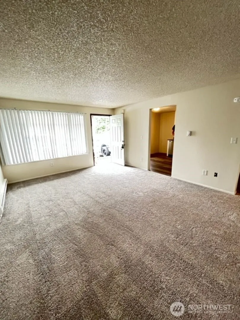 500 75th Street SE #06 Everett, WA 98203