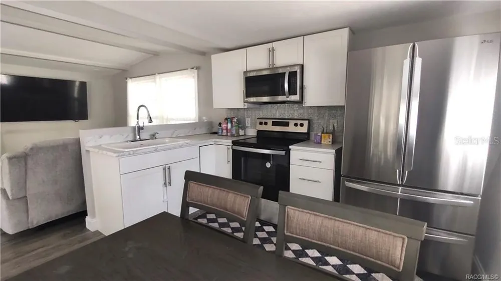 7127 W GROVER CLEVELAND BOULEVARD Homosassa, FL 34446