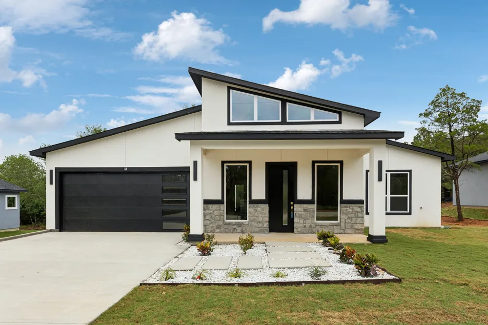 114 Heleakala Drive Bastrop, TX 78602