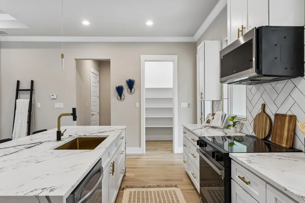 114 Heleakala Drive Bastrop, TX 78602