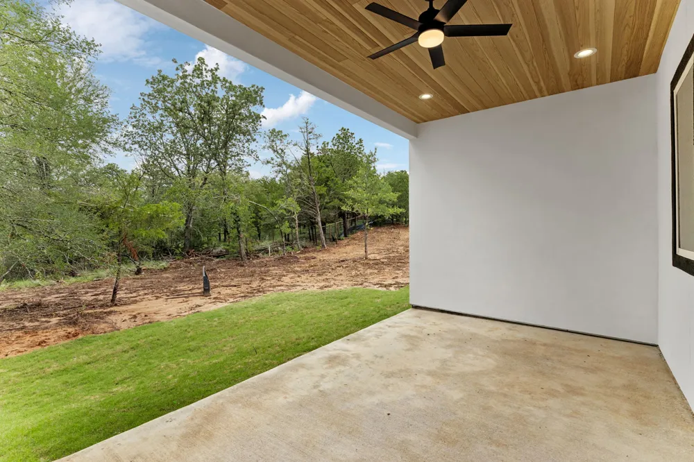 114 Heleakala Drive Bastrop, TX 78602