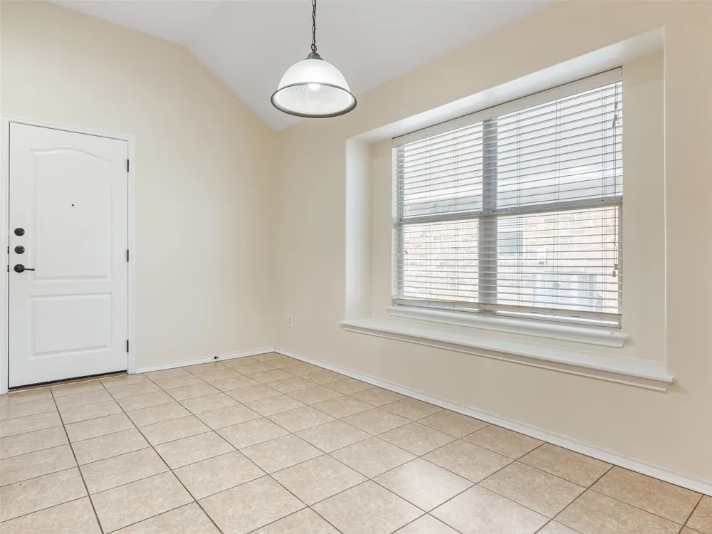 537 Bluehaw Drive Georgetown, TX 78628