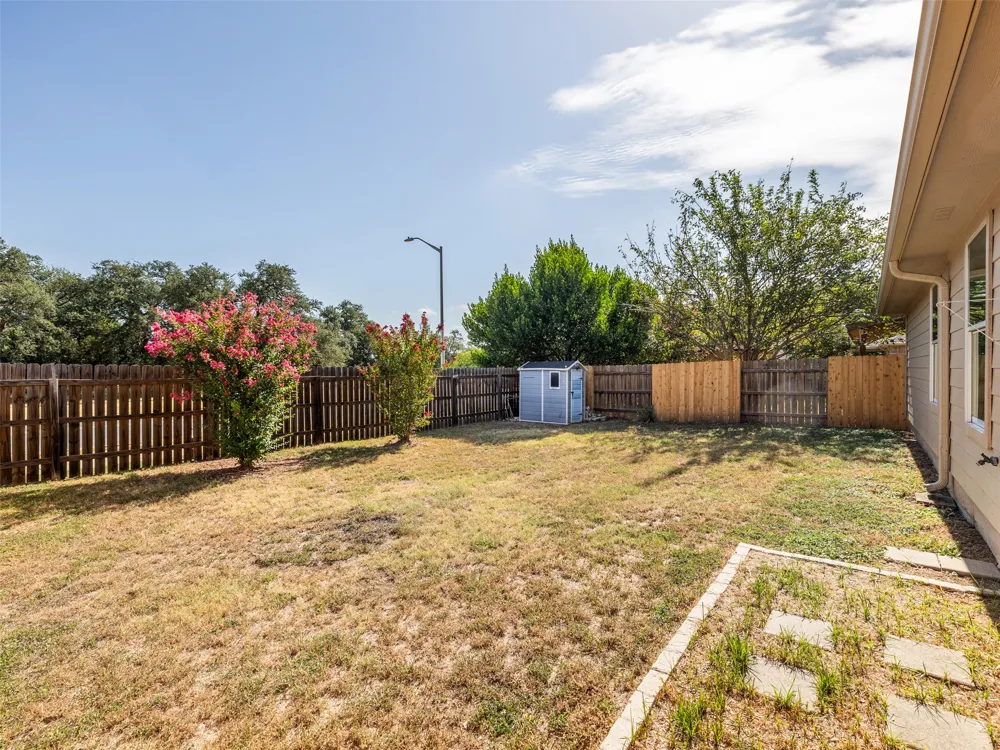 537 Bluehaw Drive Georgetown, TX 78628