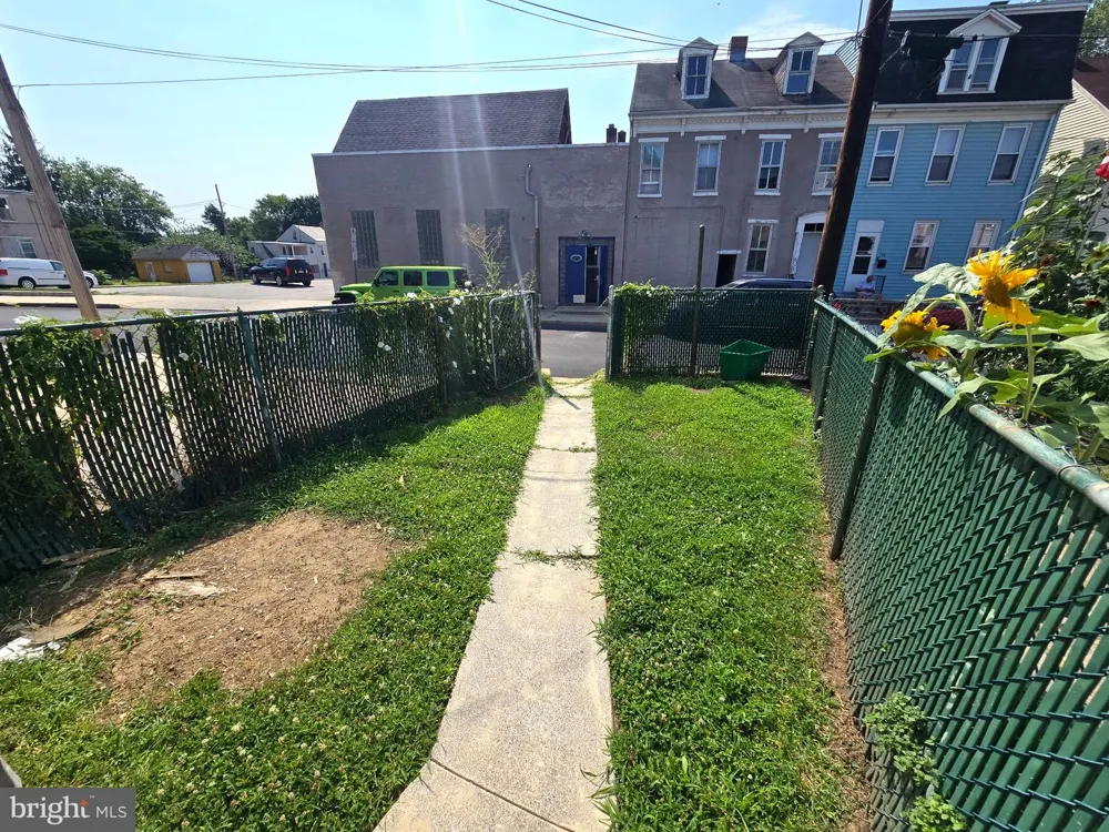 552 W PRINCESS STREET York, PA 17401