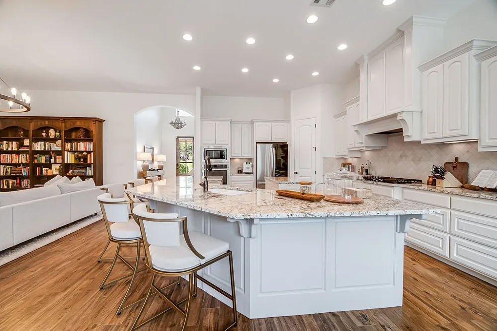 2143 Stone Oak Fredericksburg, TX 78624