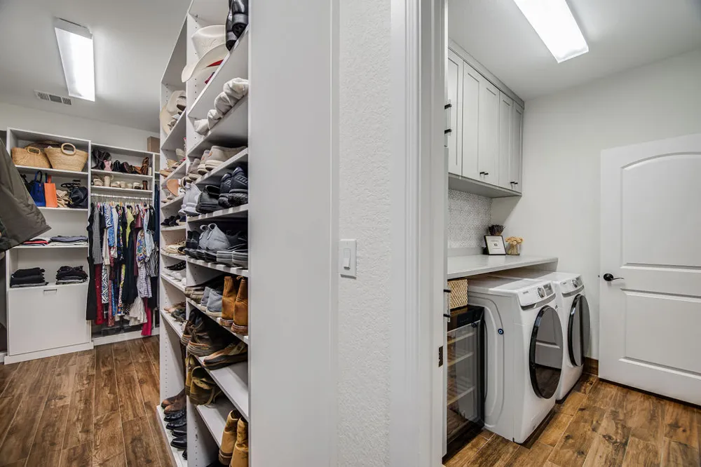 2143 Stone Oak Fredericksburg, TX 78624