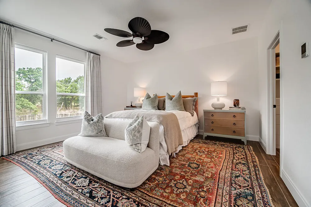 2143 Stone Oak Fredericksburg, TX 78624