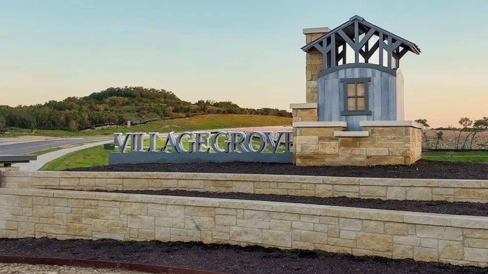 169 Jagged Iron Trace Dripping Springs, TX 78620