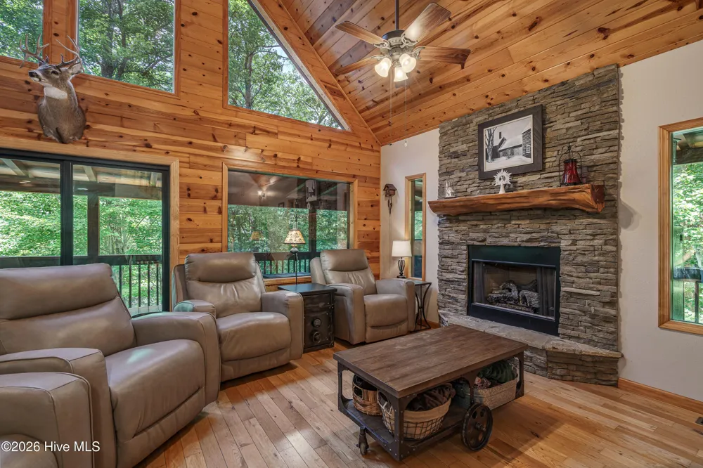 70 Snipe Lane Murphy, NC 28906