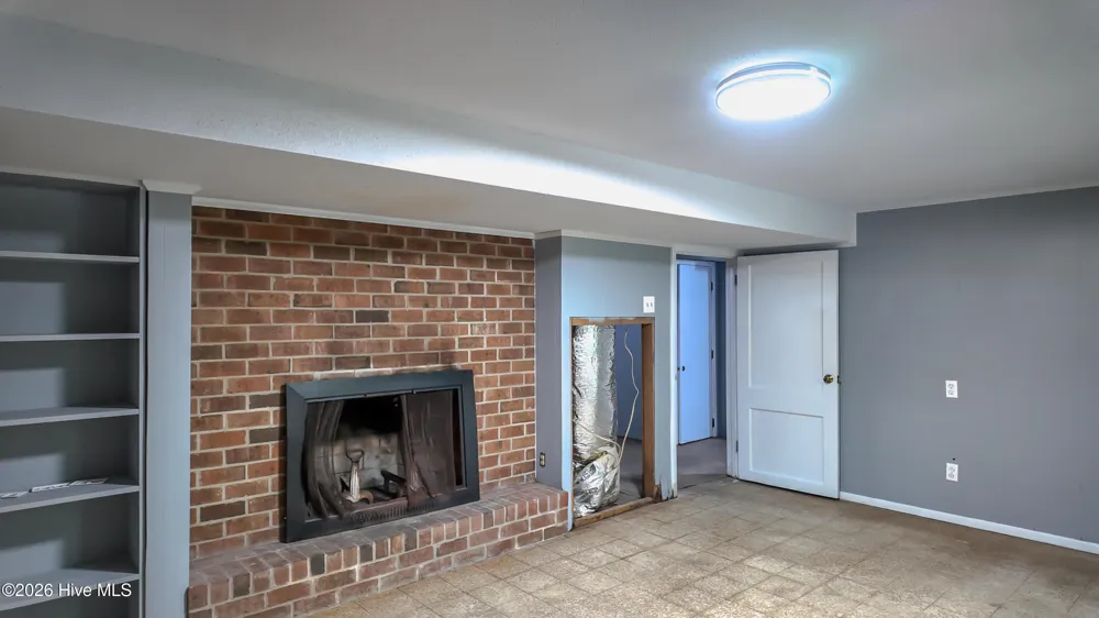 114 Eastover Avenue Clinton, NC 28328