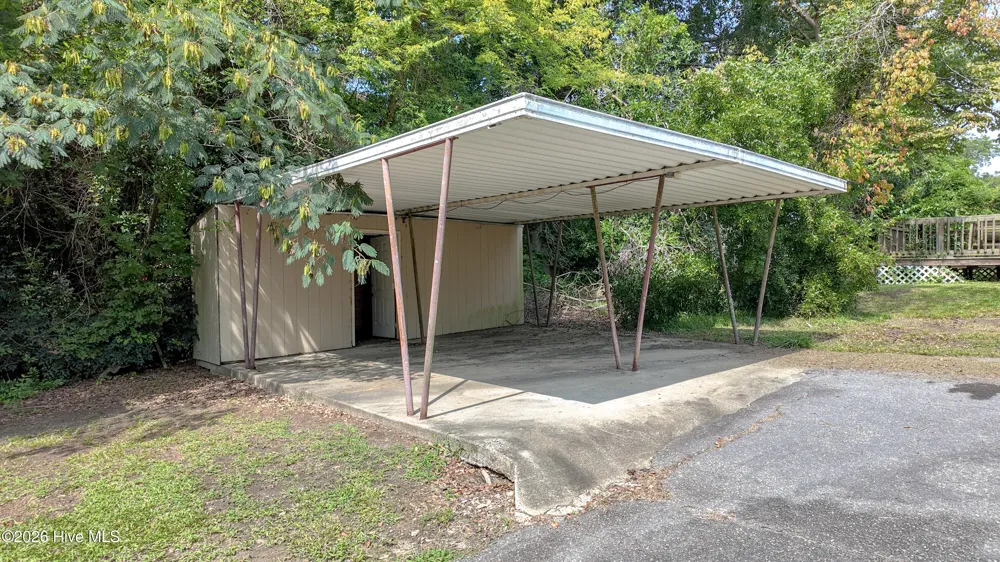 114 Eastover Avenue Clinton, NC 28328
