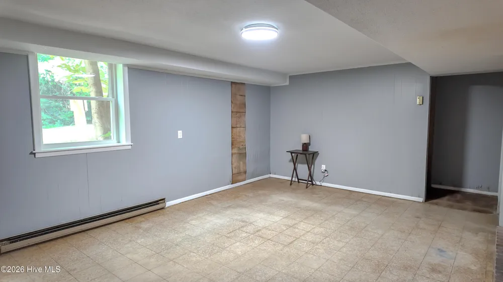 114 Eastover Avenue Clinton, NC 28328