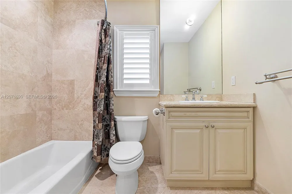 423 SW 16th St Fort Lauderdale, FL 33315
