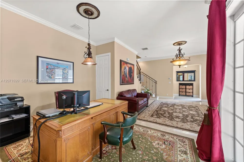 423 SW 16th St Fort Lauderdale, FL 33315