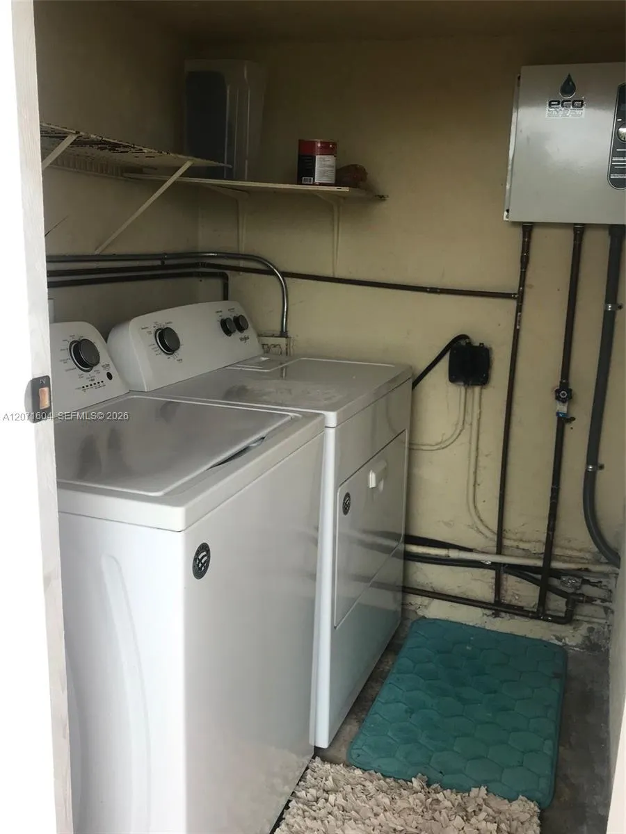 21625 SW 109th Ave Miami, FL 33170