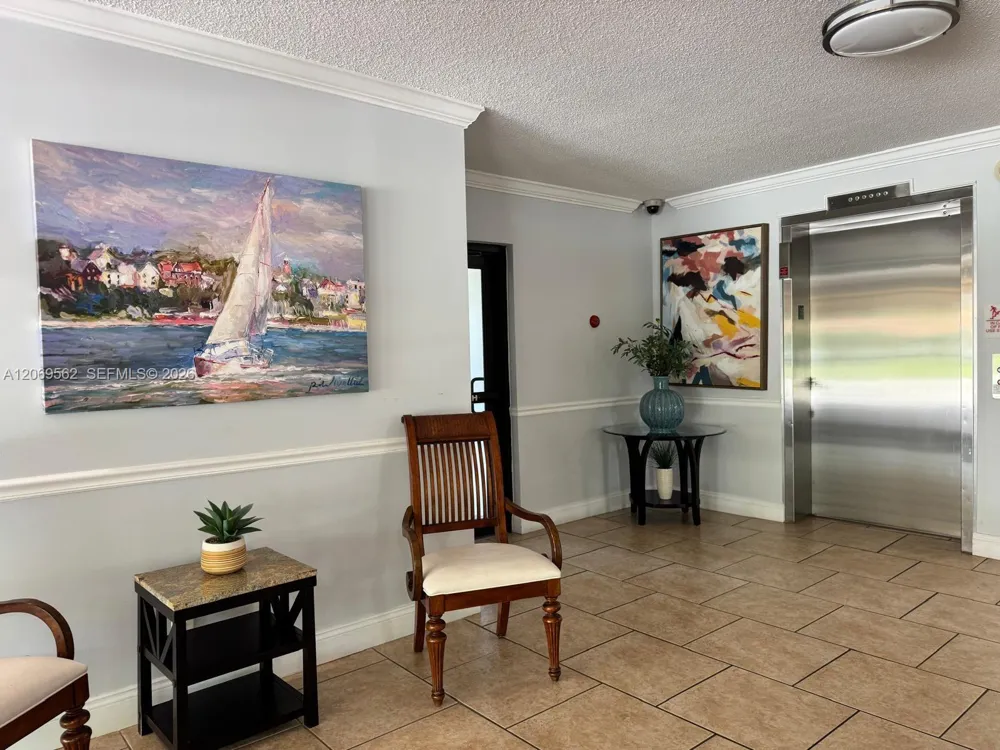 2950 Palm Aire Dr #605 Pompano Beach, FL 33069