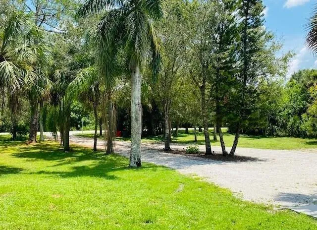 291 22ND STREET NE Naples, FL 34120