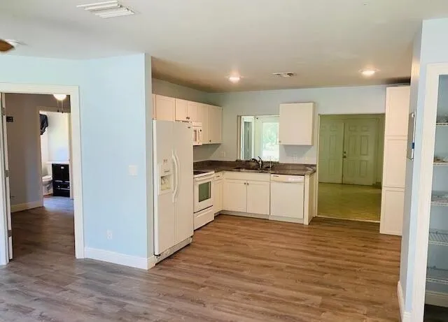 291 22ND STREET NE Naples, FL 34120