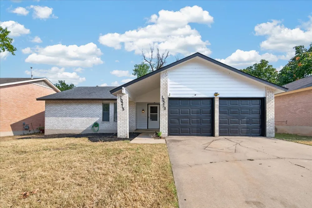 10215 Missel Thrush Drive Austin, TX 78750
