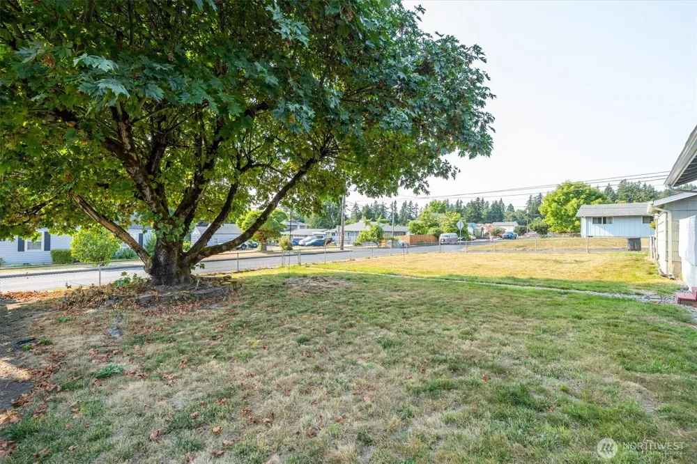 606 16th Avenue Kelso, WA 98626