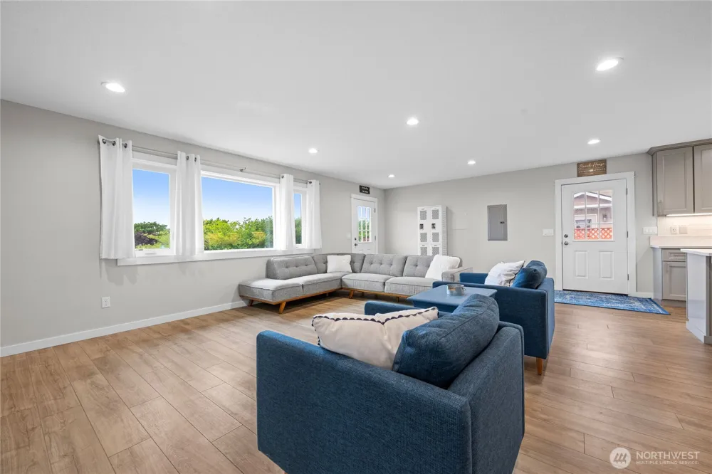 31810 I STREET Ocean Park, WA 98640