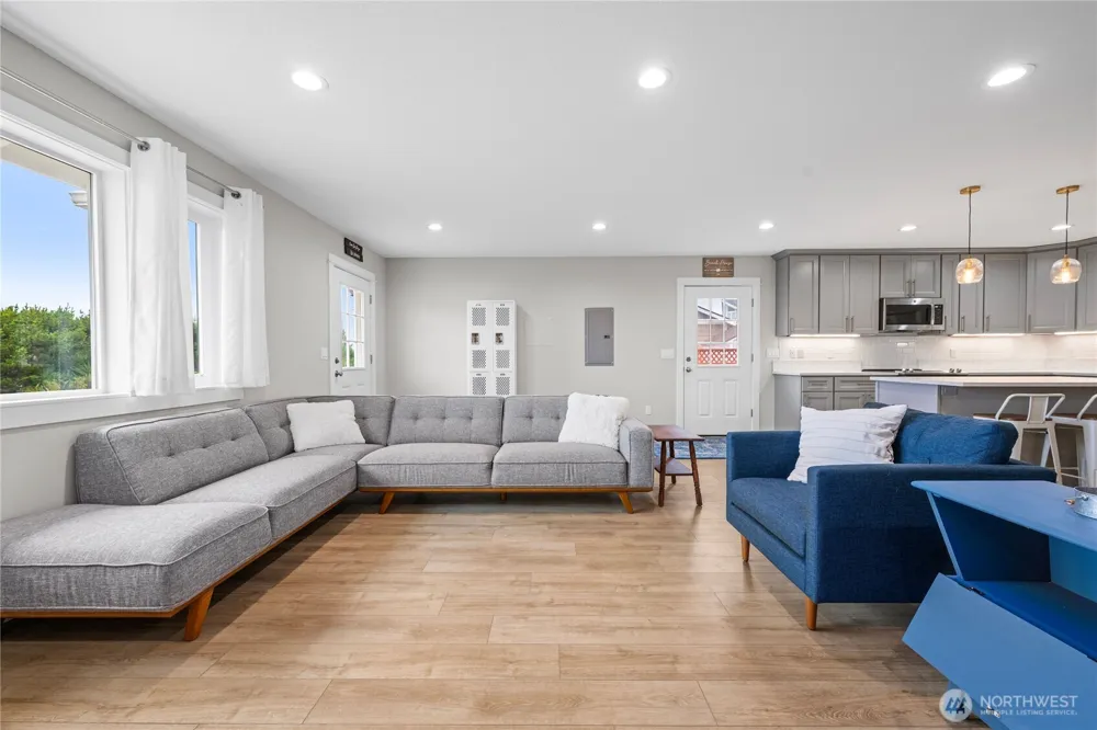 31810 I STREET Ocean Park, WA 98640