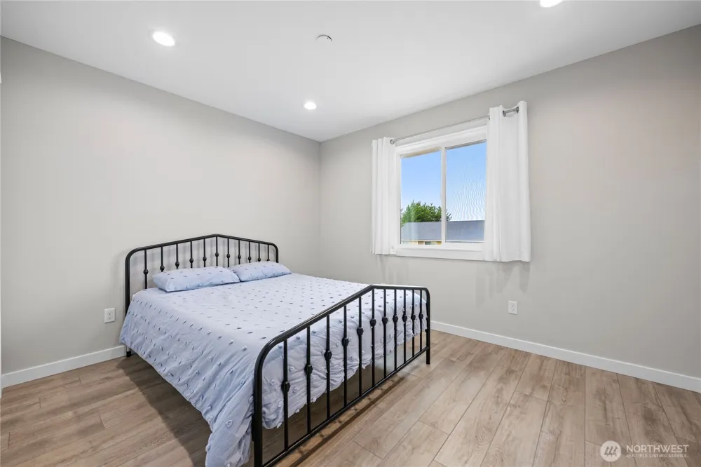 31810 I STREET Ocean Park, WA 98640
