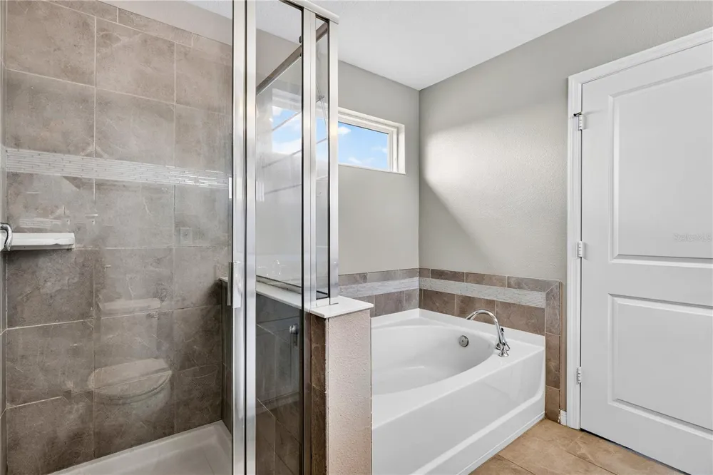 13831 FARELLA ALLEY Windermere, FL 34786