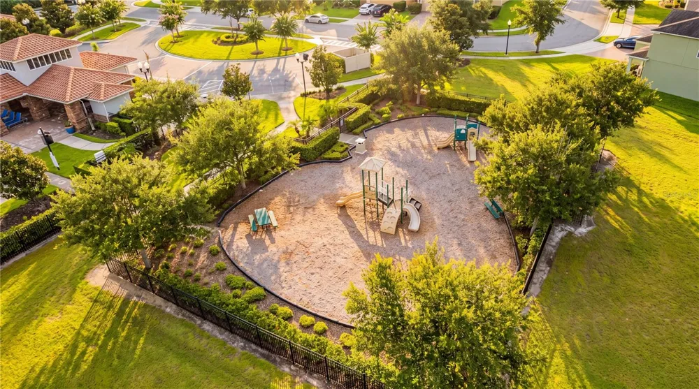 13831 FARELLA ALLEY Windermere, FL 34786