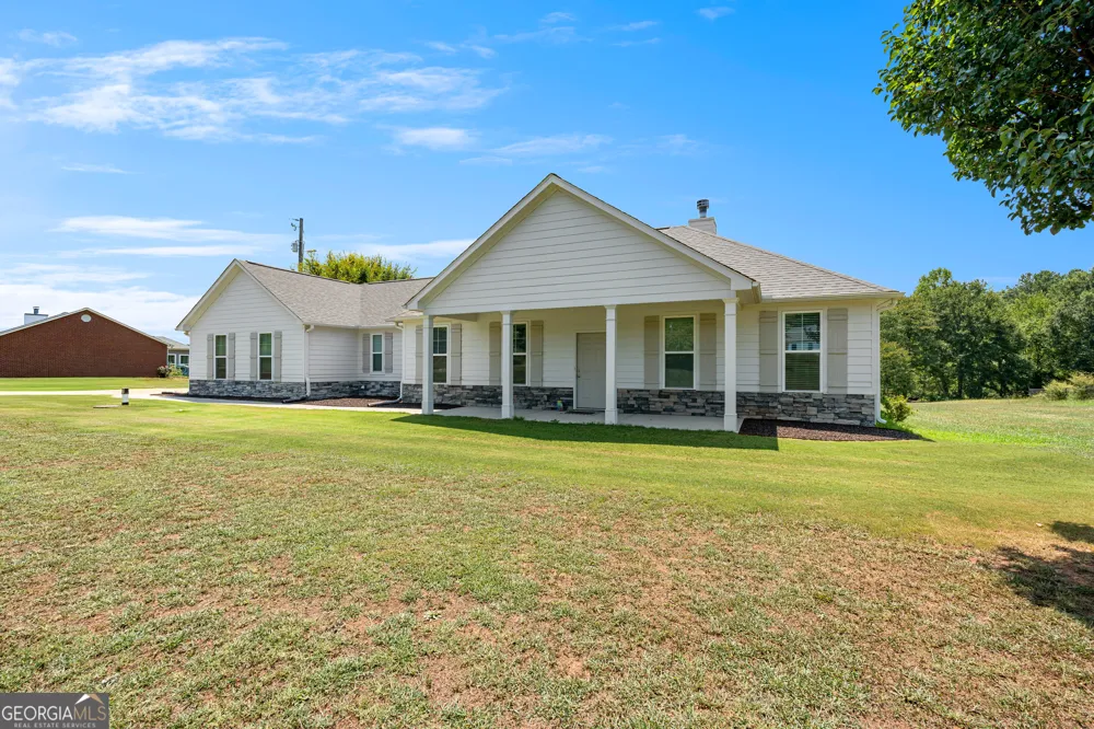 293 High Falls RD Jackson, GA 30233
