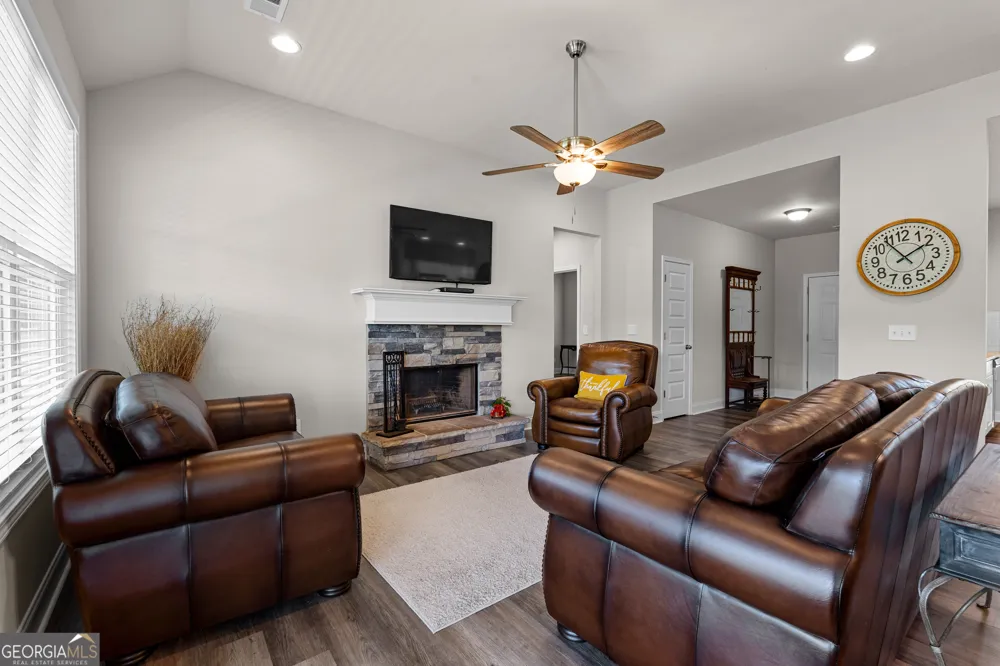 293 High Falls RD Jackson, GA 30233