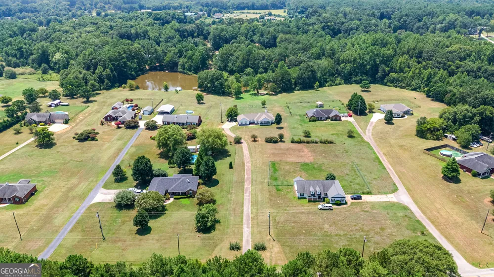 293 High Falls RD Jackson, GA 30233