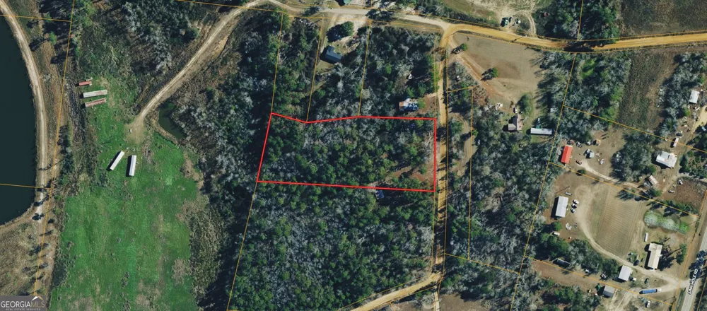 199 Eastman Paulk RD Ambrose, GA 31512