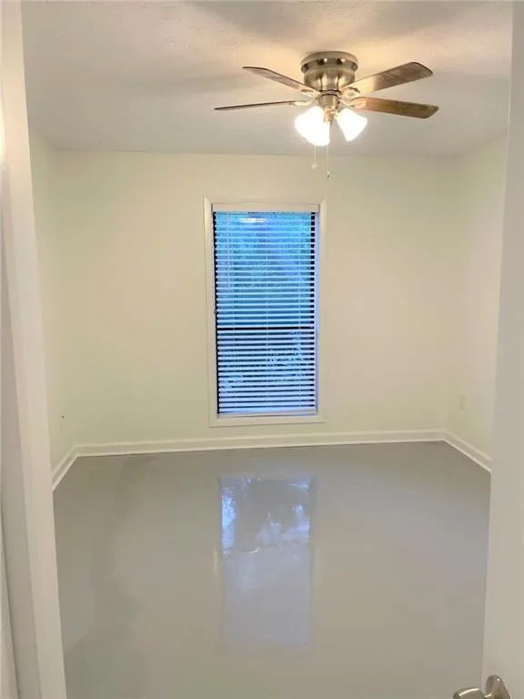 917 Dunbar Drive Dunwoody, GA 30338