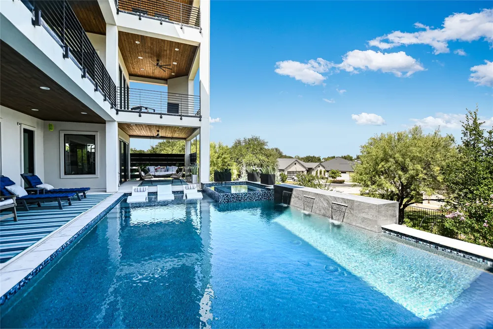 101 Shadow Mtn Horseshoe Bay, TX 78657