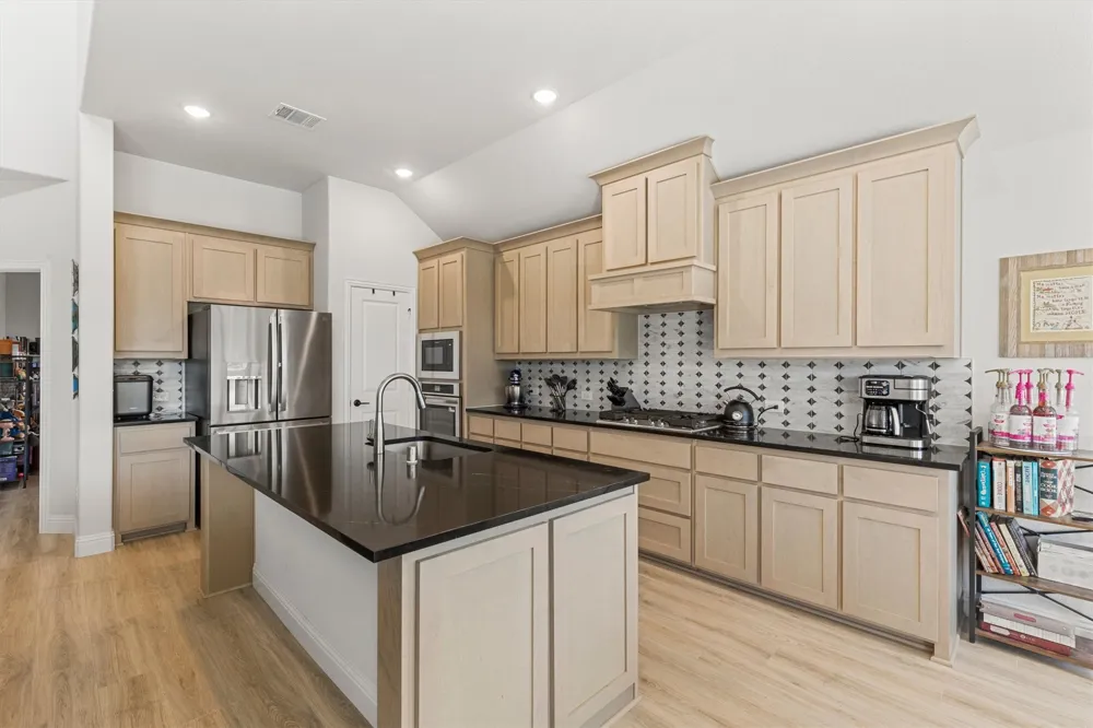 805 Willowbanks Drive Nevada, TX 75173