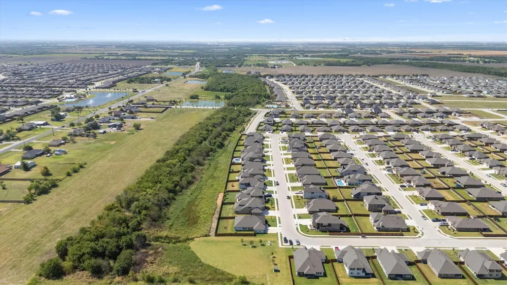 805 Willowbanks Drive Nevada, TX 75173