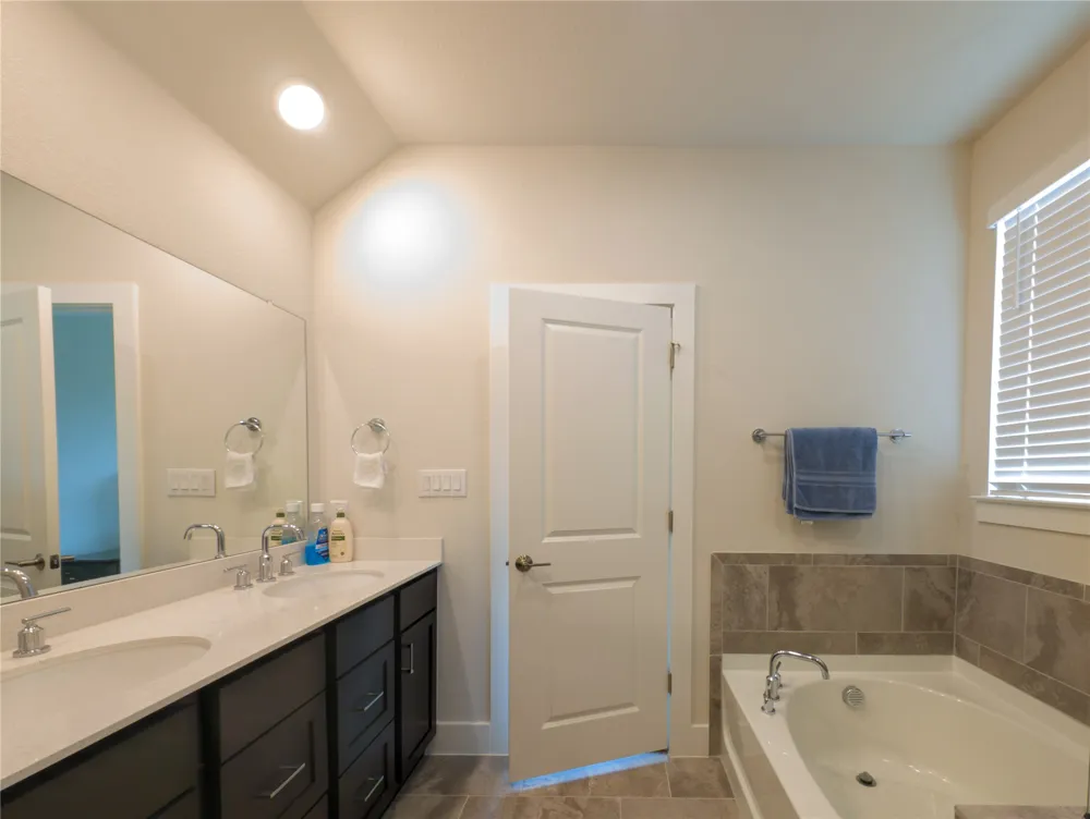 2013 Purple Martin Drive Pflugerville, TX 78660